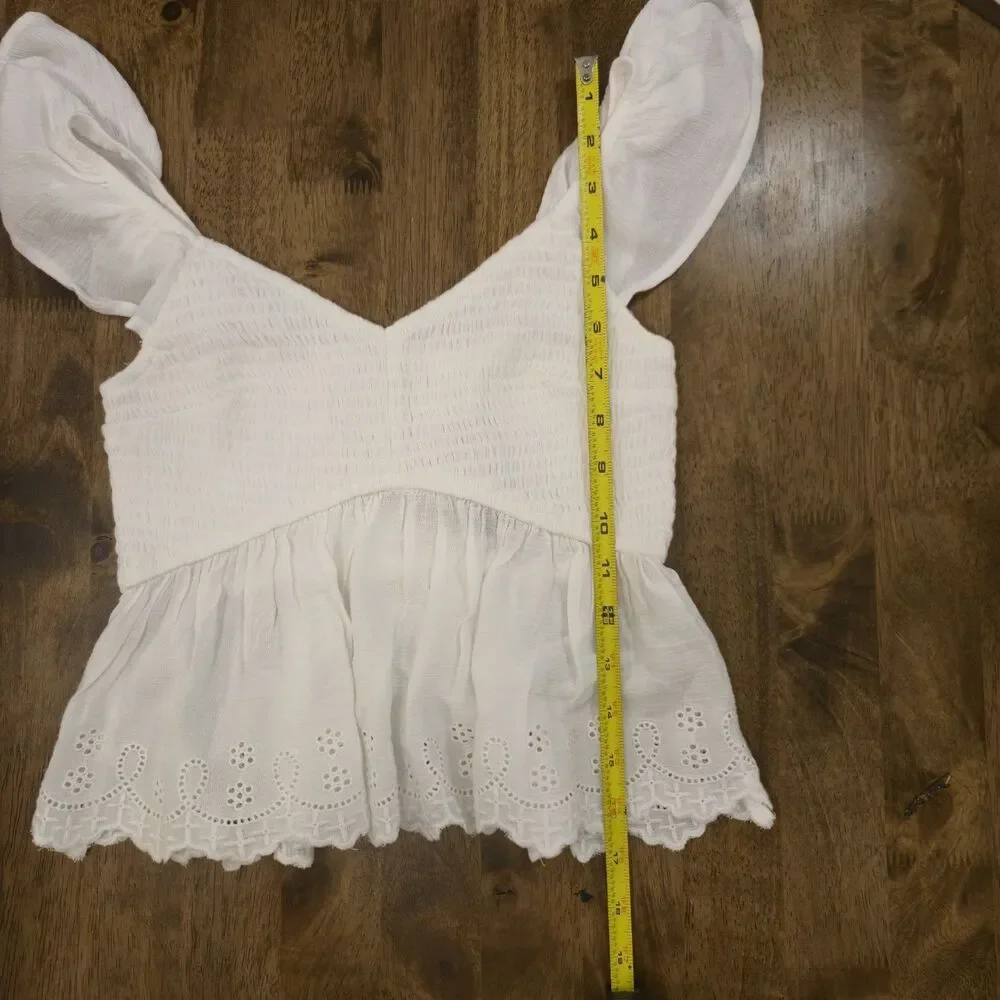 NWT Hollister White Eyelet Smocked Babydoll Top XS Peasant Boho Cottage Milkmaid